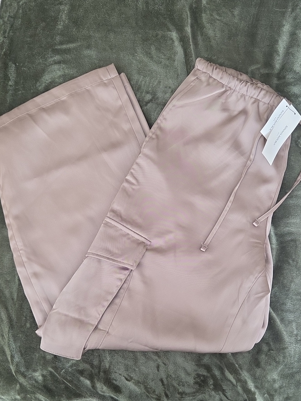Banana Republic Blush Pink Wide-Leg Cargo Pants